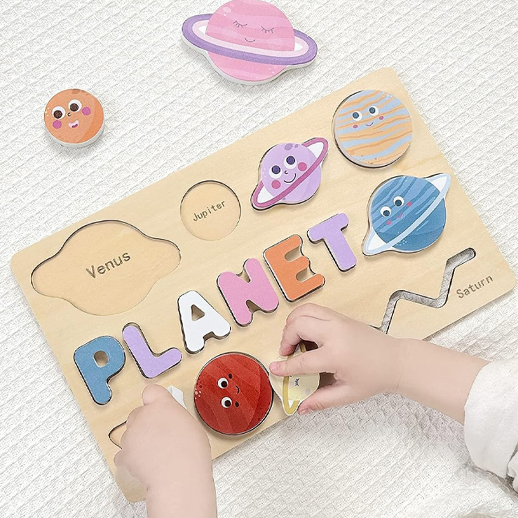 Customize Planet Color and Shape Wooden Puzzles for Toddlers
