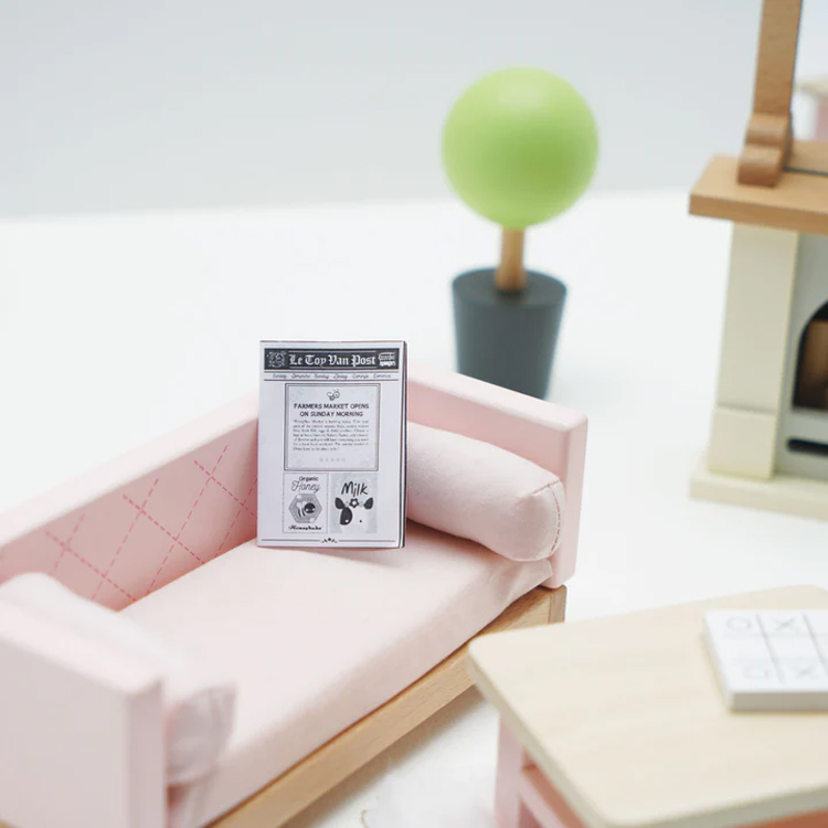 Wooden Mini Living Room Furniture Set for Dollhouse