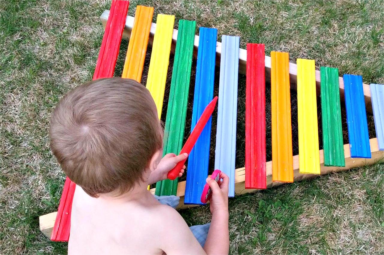 wooden rainbow xylophone